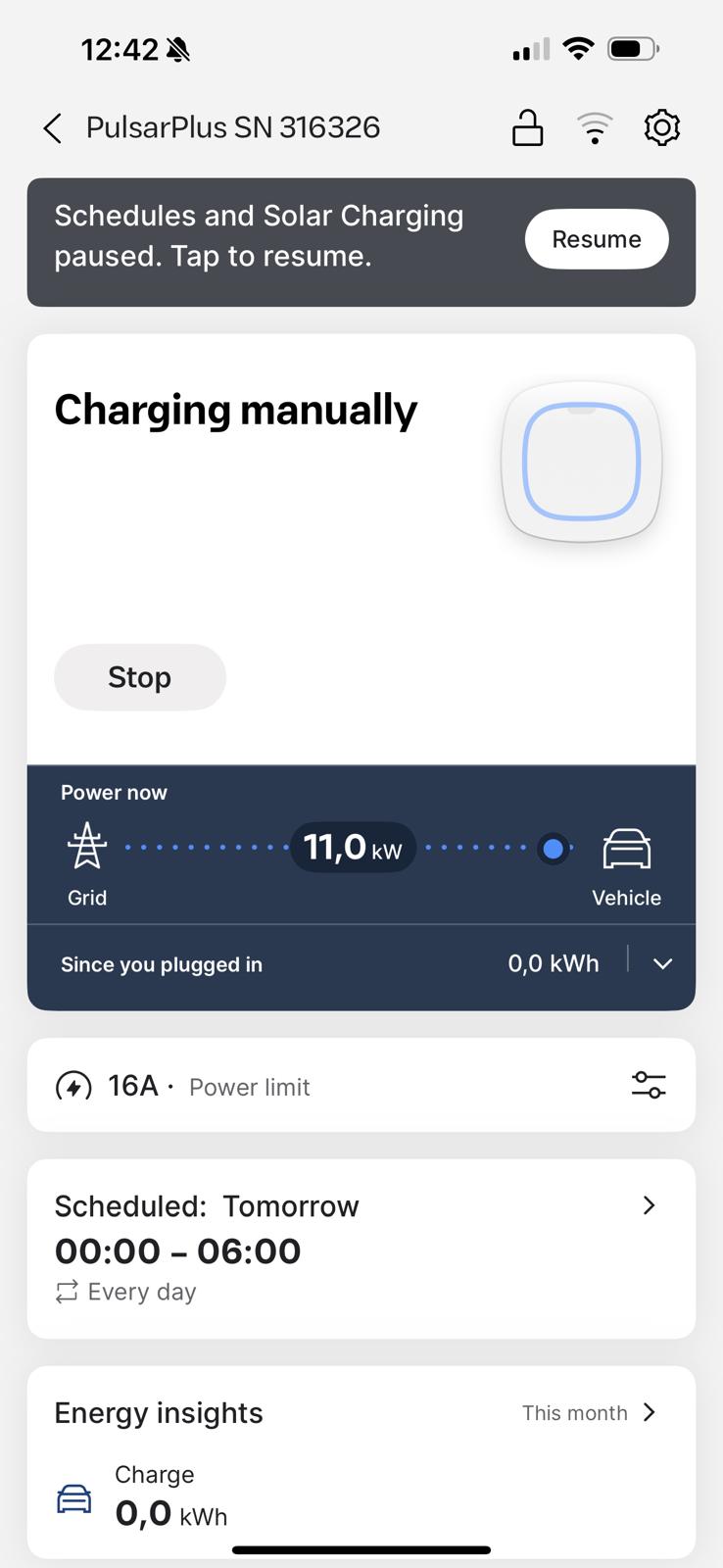 Wallbox mobile app showing real-time EV charging status at 11 kW for a Mercedes EQB 250+.